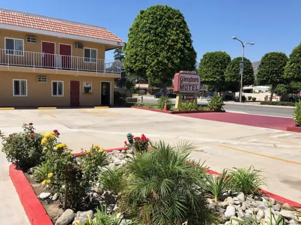Glendora Motel 6